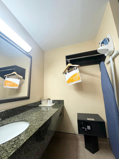 Bathroom 4, Quality Inn Kennedy Space Center, Brevard