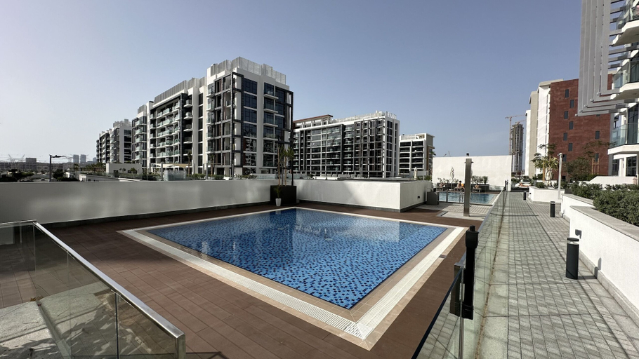 Sport & Beauty, Easygo - Cozy STU Azzi Riviera 9 10, Dubai