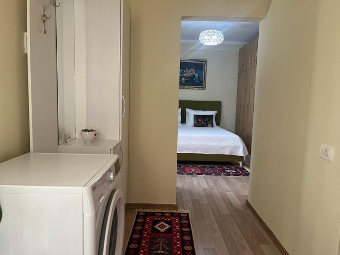 Bedroom 2, Evis house, Tiranës