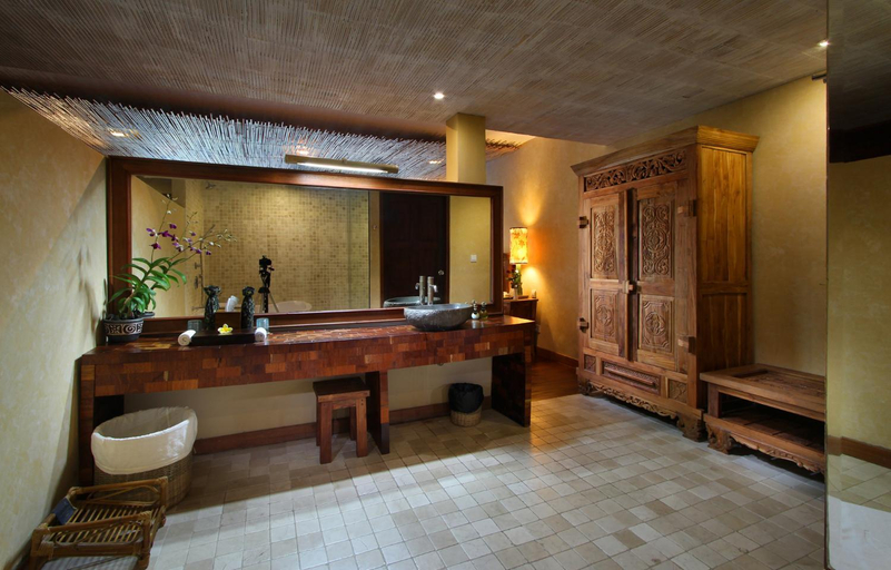 Bathroom 6