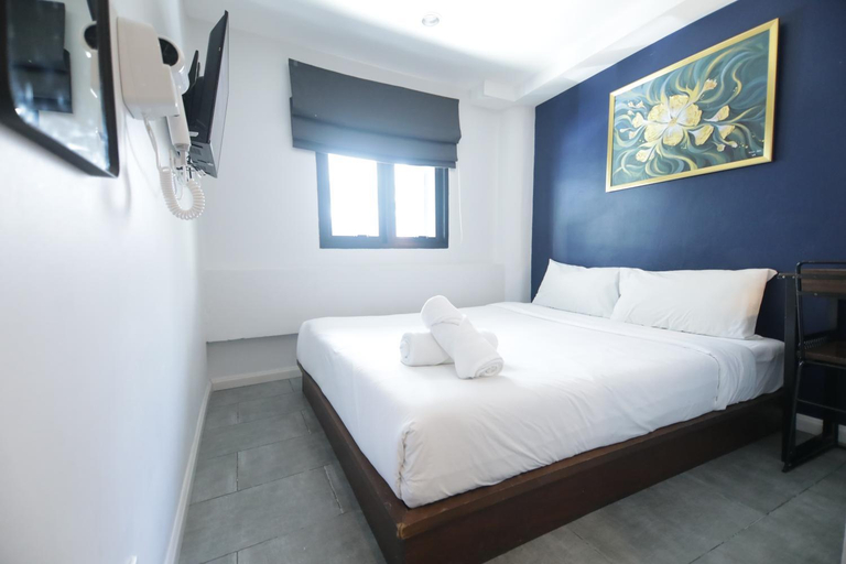 Bedroom 30