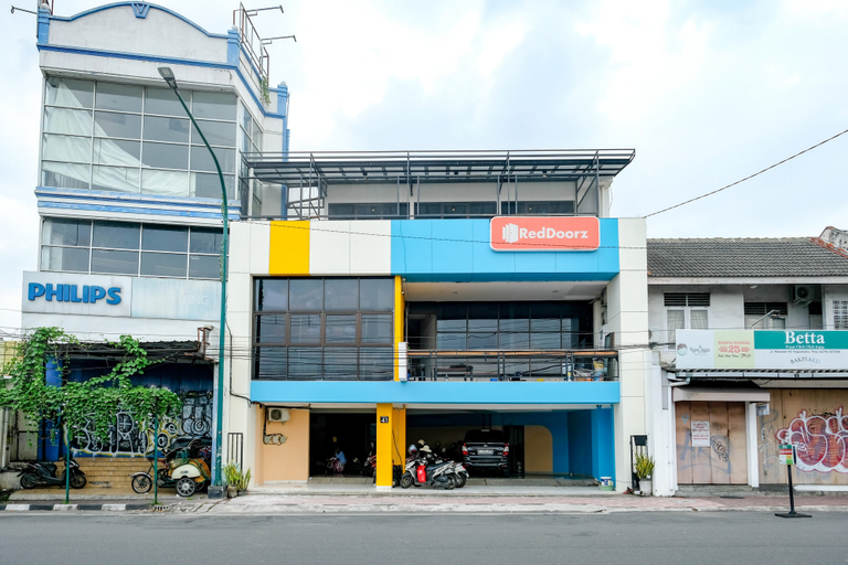 Exterior & Views 2, Sans Hotel Mataram Malioboro, Yogyakarta