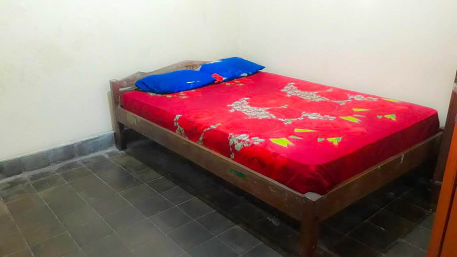 Bedroom 13