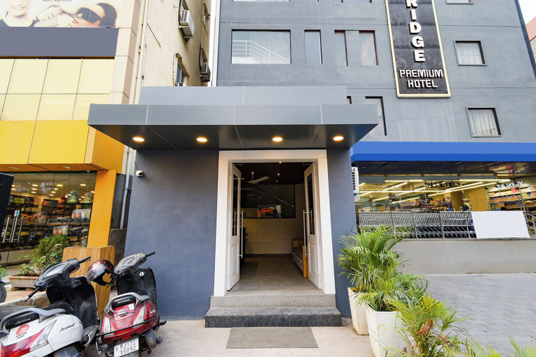 Exterior & Views 2, Fabhotel White Ridge, Hyderabad