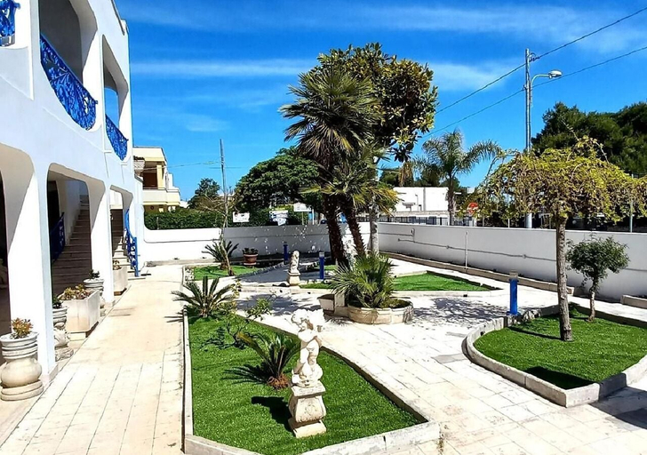 Exterior & Views, Villa Lea - Apartments Torre dell'Orso, Lecce