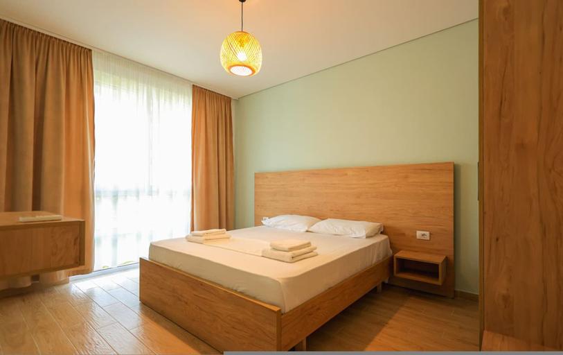 Room 3, Sanpietro Vacation Apartment 039, Durrësit