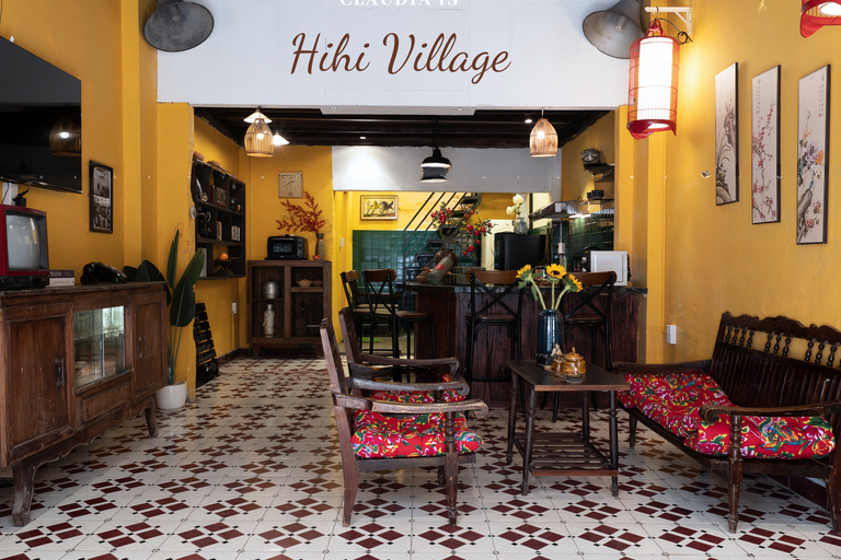 Food & Drinks 5, Ben Thanh_Unique Vietnamese cultural house_Bathtub, District 1