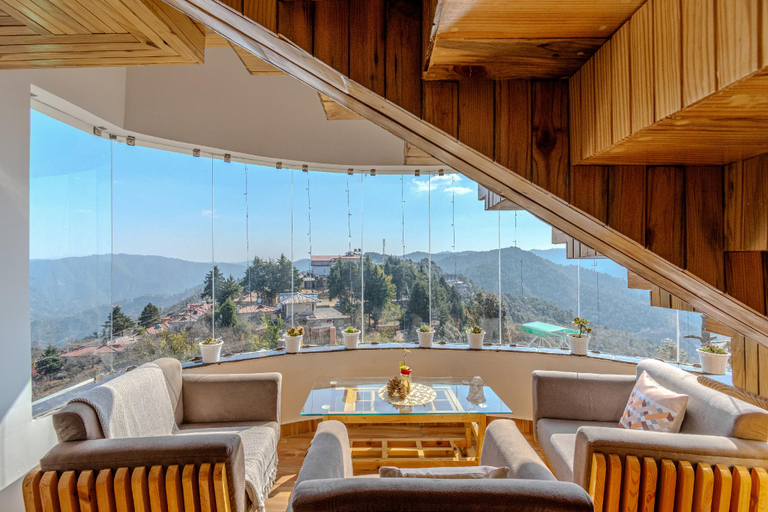 Public Area, The Tahoma Stays, Nainital