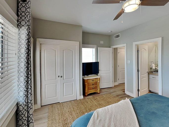 Bedroom 3, Mermaids Lair, Nueces