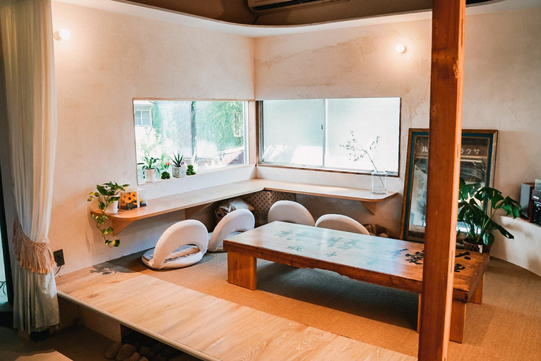 Bedroom 2, Tipy records inn photon, Odawara