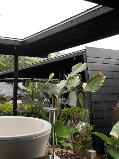 Bathroom 15