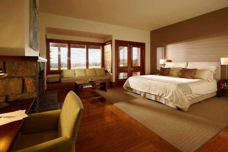 Bedroom 3, Spicers Peak Lodge, Warwick - East
