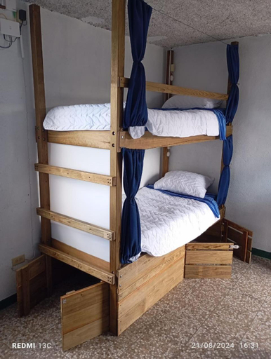 Others 2, Hostal La Terraza, ZONA 5