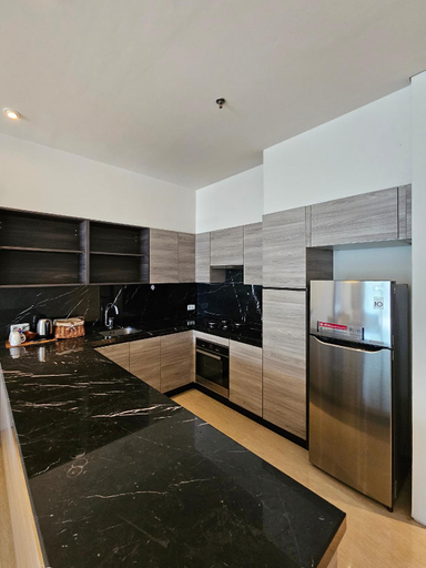 Dining Room 16