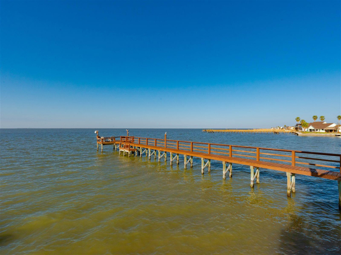 Others 5, Pelican Point Rockport, Aransas