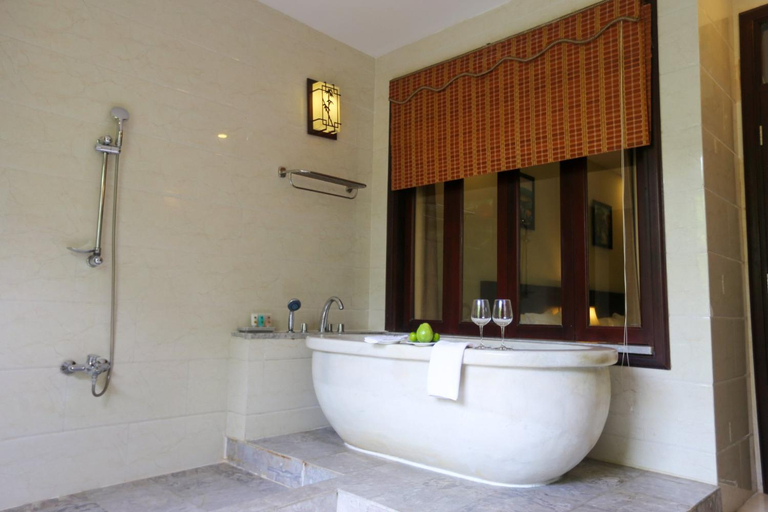 Bathroom 5, Ebisu Onsen Resort, Da Nang