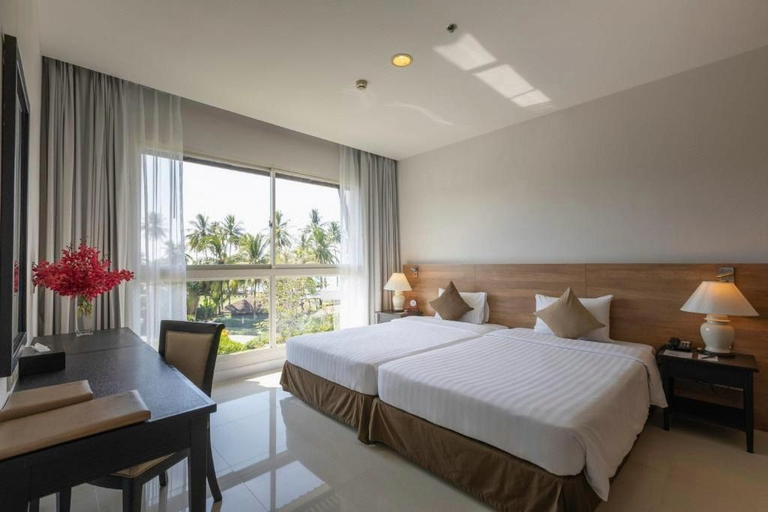Bedroom 3, Kantary Beach Hotel Villas & Suites, Khao Lak, Takua Pa