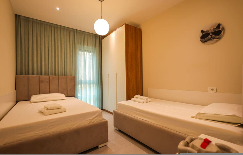 Room 5, Sanpietro Vacation Apartment 037, Durrësit