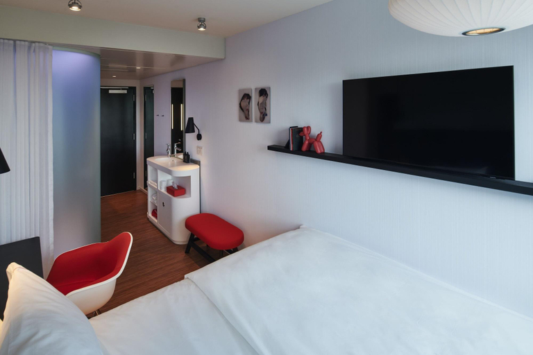 Bedroom 4, Citizenm Menlo Park, San Mateo
