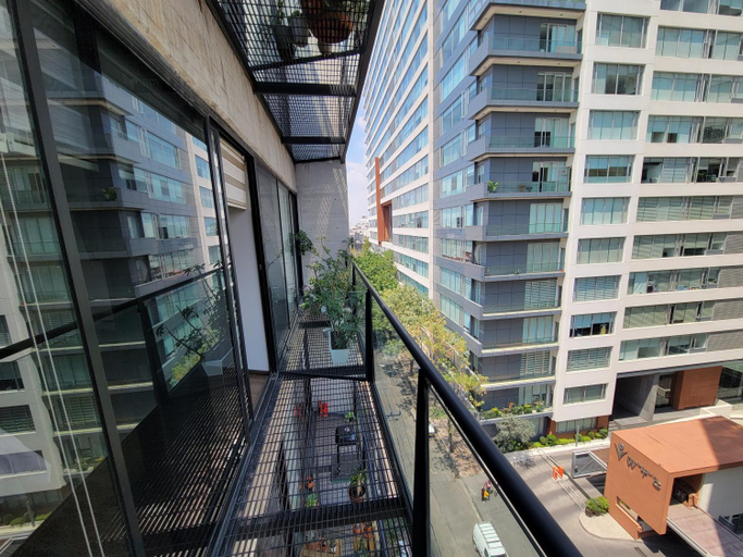 Others 2, WTC Suites, Mexico City
