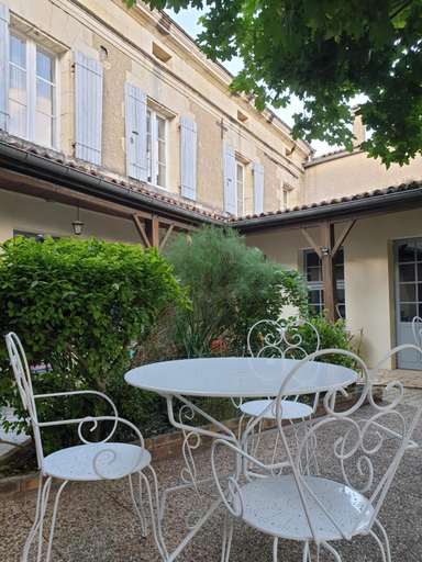 Others 2, Le Relais du Chateau, Deux-Sèvres