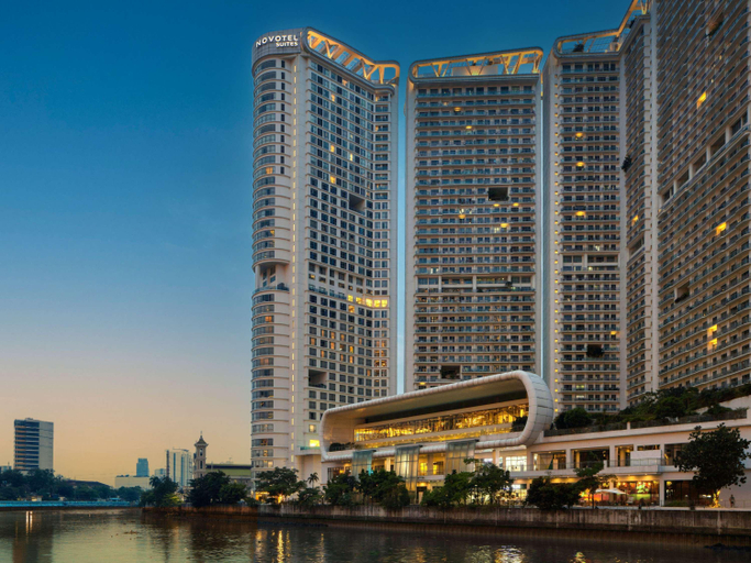 Exterior & Views 2, Novotel Suites Manila at Acqua, Mandaluyong