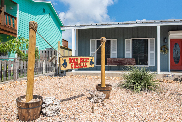 Exterior & Views 1, Port A Ponderosa, Nueces