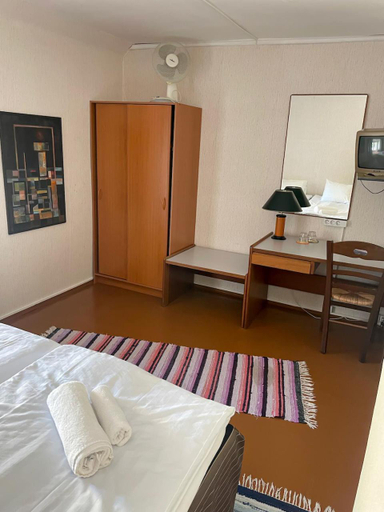 Bedroom 11