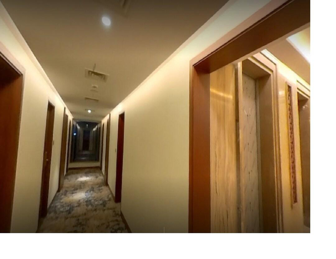 Others 2, KAY-EM Spectra Hotel, Thiruvallur