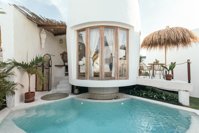 Swimming Pool 3