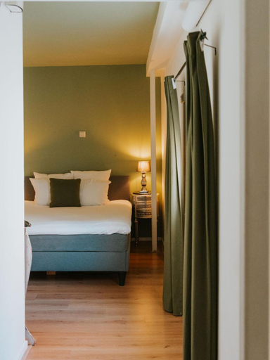 Bedroom, FLOATS by H2OTEL, Rotterdam
