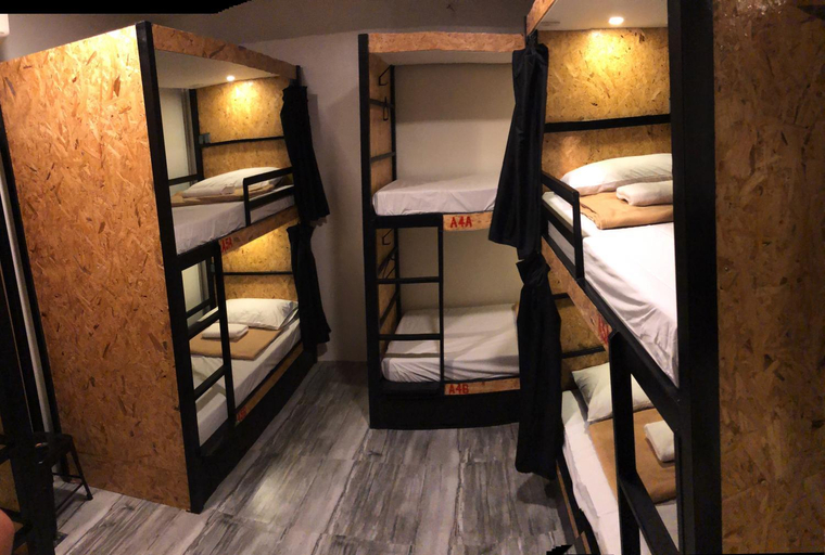 Bedroom 9