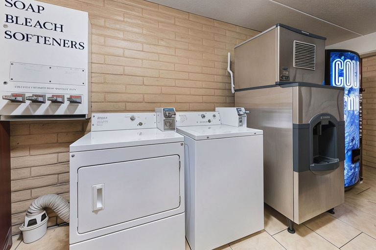 Others 4, Quality Inn & Suites Cincinnati Uptown Norwood, Cincinnati