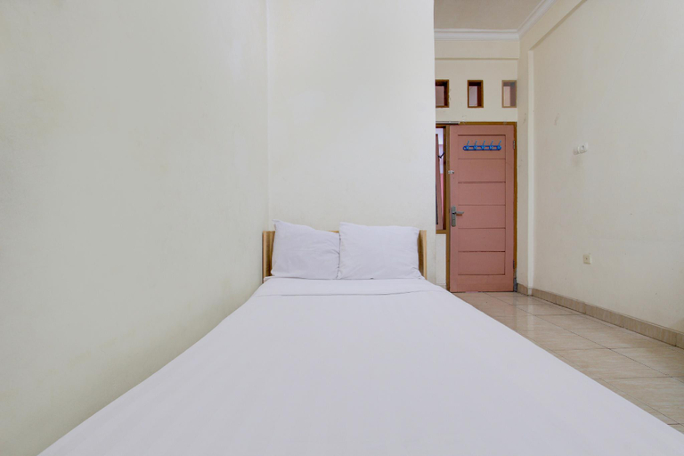 Others 5, OYO Life 93662 Kost Pak Budi, Sragen