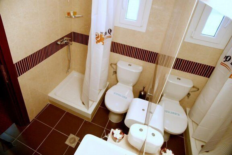 Bathroom 5, Queen Olga, Central Macedonia
