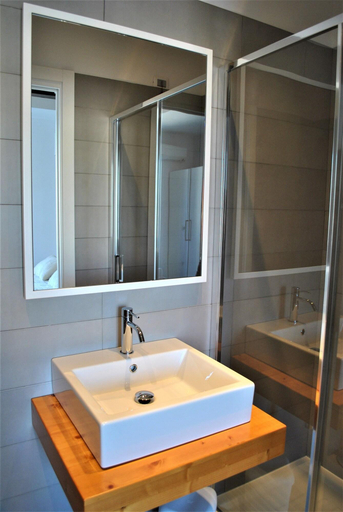Bathroom 4, Petrarca Venti Rooms, Cagliari