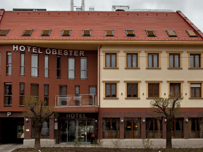 Exterior & Views 1, Hotel Obester, Debrecen