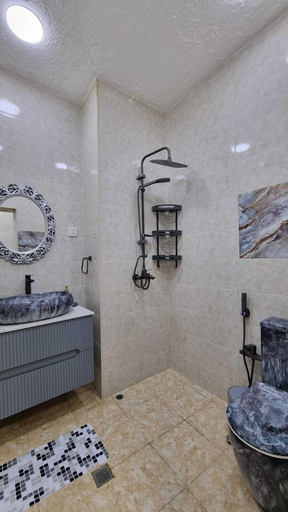 Bathroom 4, Apartments History 1870, Baku