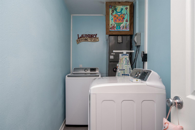 Bathroom 3, Moon Mirror Bay, Aransas