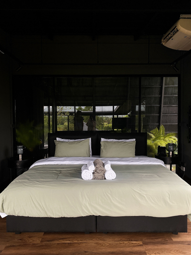 Bedroom 29