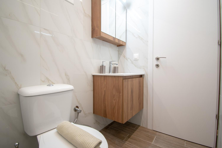 Bathroom 2, Harmony Loft, Central Macedonia
