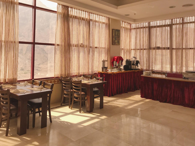 Food & Drinks 3, Mirage Hotel Al Aqah, Al Aqah