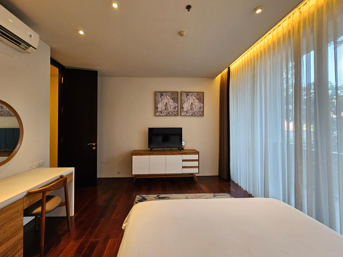 Bedroom 13