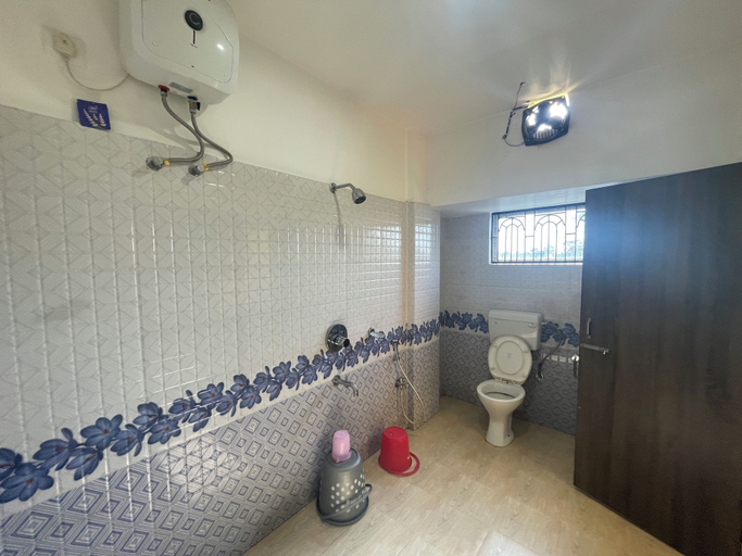 Bathroom 3, Hotel Mayuree Plaza, Dhemaji