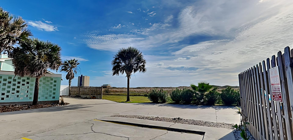Others 5, Mustang Isle Beach Bungalow 2, Nueces