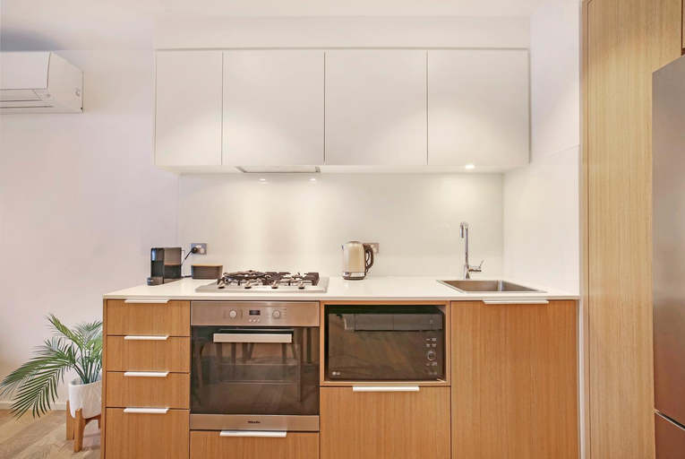 Others 5, Astra Apartments Docklands, Melbourne