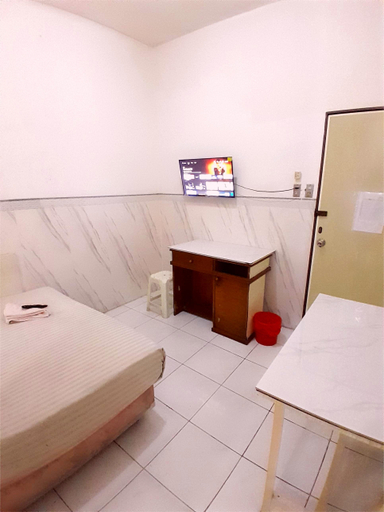 Bedroom 8