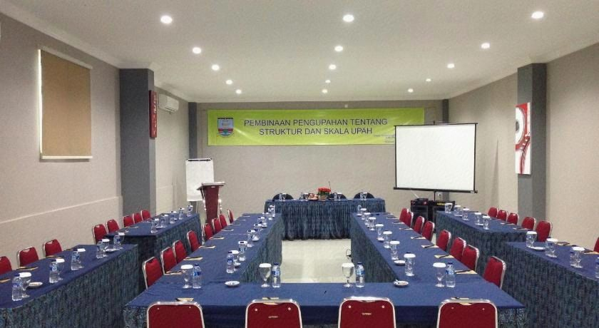 Business Facilities 5, Hotel Arisu, Cilegon