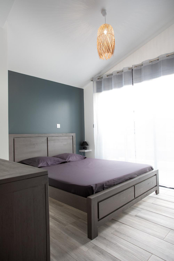 Bedroom 3, Epicure, Saint-Paul