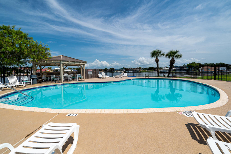 Sport & Beauty 2, Gaetanos Getaway, Aransas